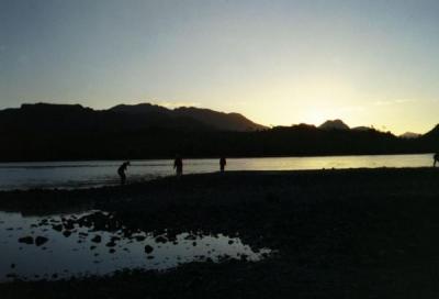 North Wales Sea Kayaking Courses - Specialist Sea Kayaking Anglesey, North Wales image from Chile Patagonia 2004