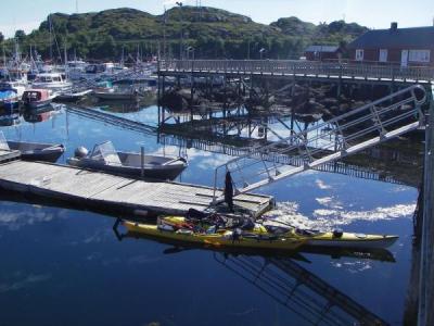 North Wales Sea Kayaking Courses - Specialist Sea Kayaking Anglesey, North Wales image from Norway Lofoten - 2006